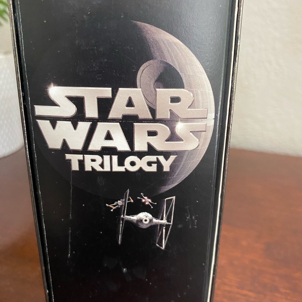 Star Wars Trilogy DVDS - Picture 3 of 6